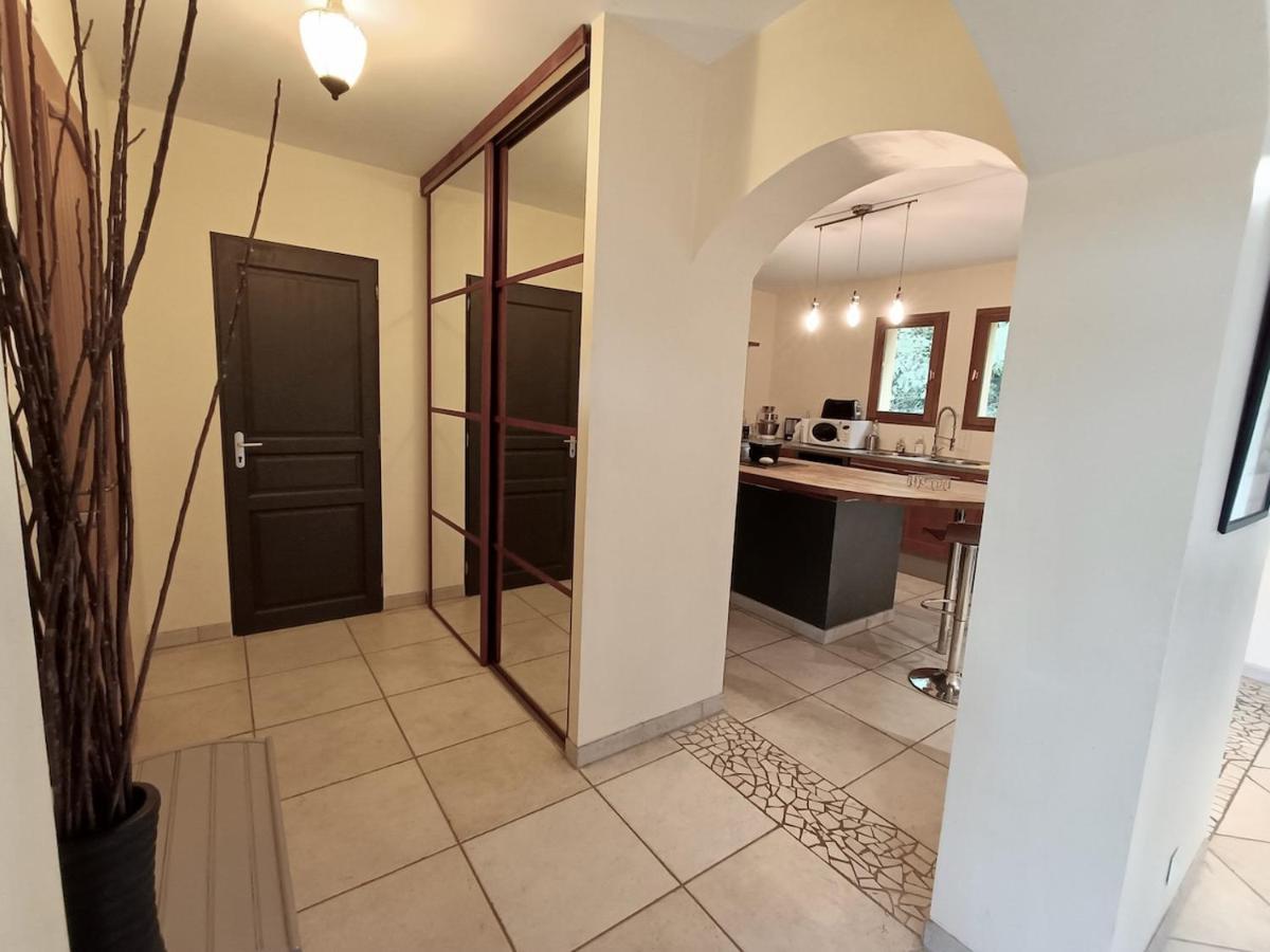Villa de la croix de la main Veyrignac Extérieur photo