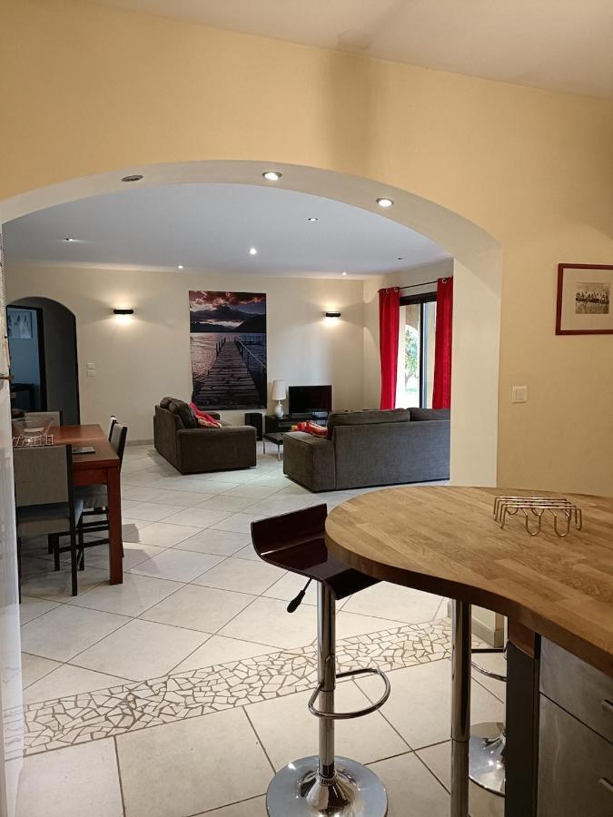 Villa de la croix de la main Veyrignac Extérieur photo