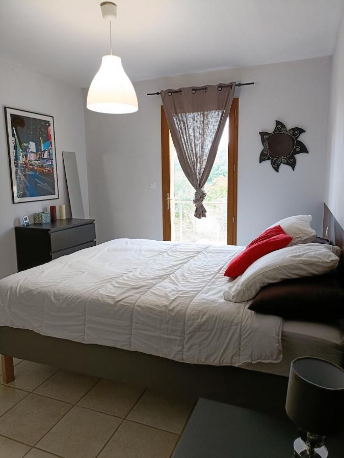 Villa de la croix de la main Veyrignac Extérieur photo